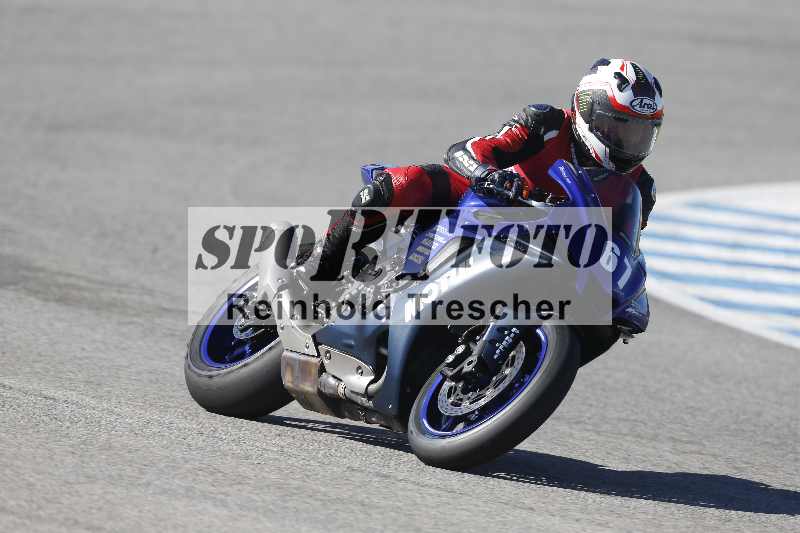 /02 28.-31.01.2025 Moto Center Thun Jerez/gruen-green/67